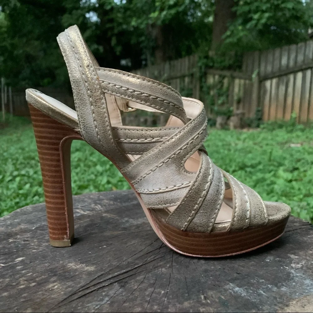 Coach Brynne metallic brushed gold strappy sandals size 7.5 B